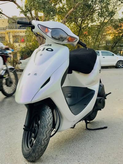 Honda Dio 110cc Petrol – Excellent Condition