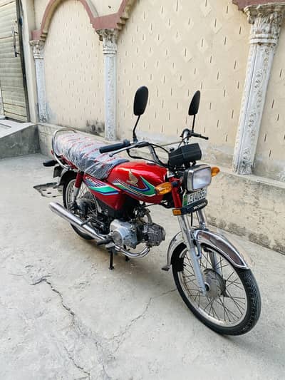 Honda CD 70c 2017 Model 10/10 Condition total original 2018 2019 2020