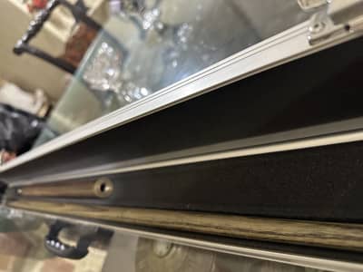 Snooker cue with box orignal