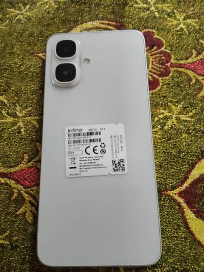 Infinix smart 10 4/64 condition 10/10 full box complete 12 days use