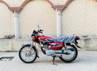 Honda CG 125 2022Model total orinal 10/10 condition 2023 2024