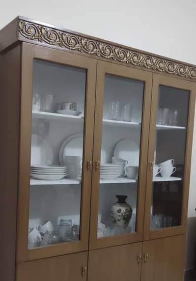 Wooden Almari for Sale – Good Condition – Multan