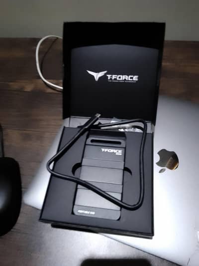 T-FORCE M200 1 TB FAST External SSD