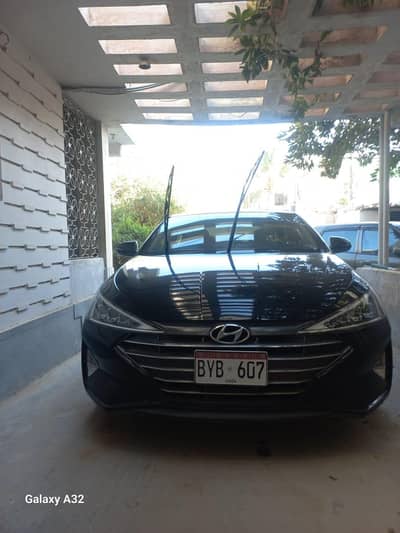 Hyundai Elantra GLS 2022/2023 FOR SALE BLACK COLOUR