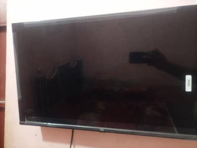 Urgent sale TCL
