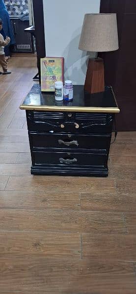 full king size bed with side tables &dressing