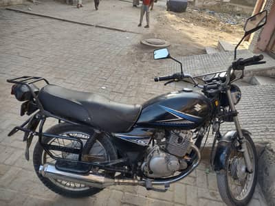 Suzuki GS 150 Karachi number 2016 model