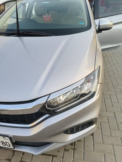 Honda city 1200 cc manual lunar silver