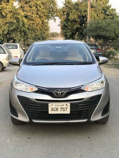 Toyota yaris 1.3 gli