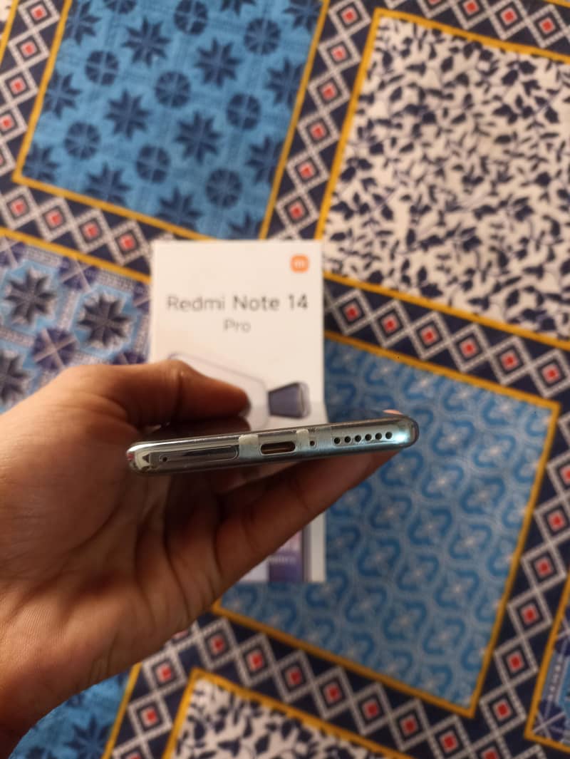 redmi note 14pro 4