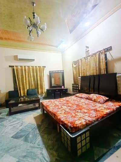 25 Marla Triple Storey House For Rent Massage Centre Guest House Ke Liye Canal Road Faisalabad