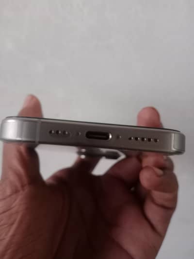 good condition  smart phone 15 pro