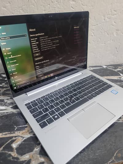 Hp 840 G5 touch screen laptop