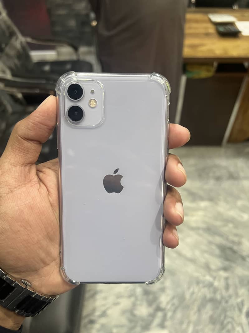iPhone 11 0