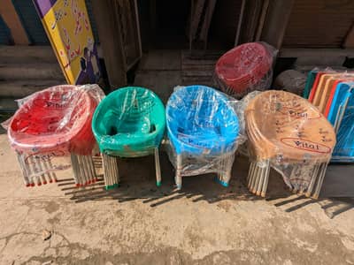 Chairs set available in whole sale price