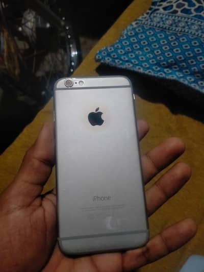 Iphone 6 9/10 condition