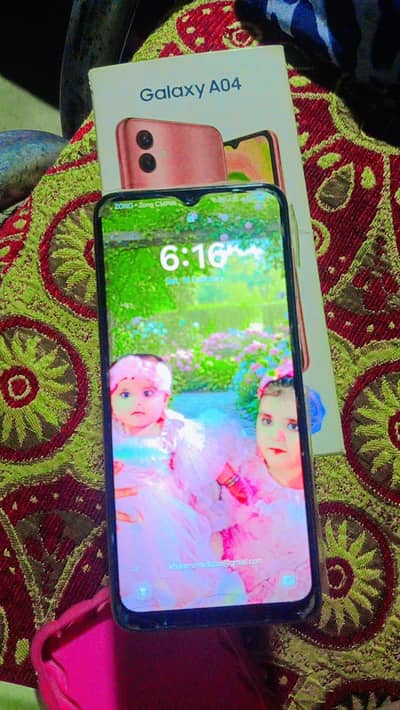Samsung A04 like new