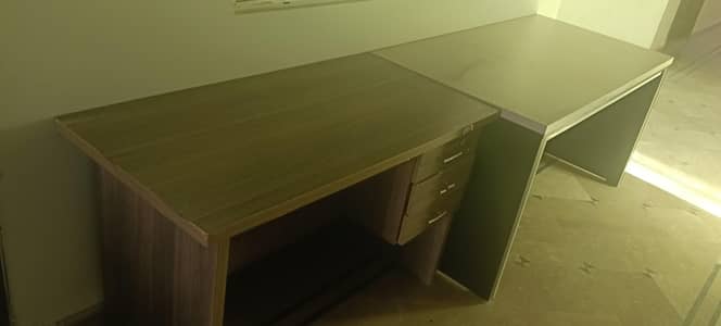 Office Executive table & Staff tables for sale