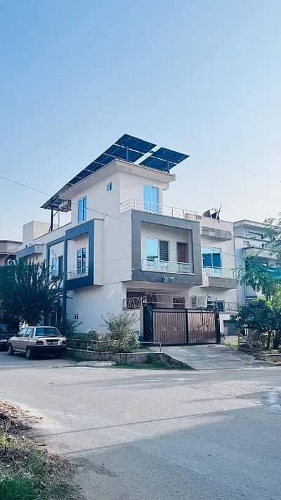 G 13 7 MARLA HOUSE AVAILABLE FOR SALE