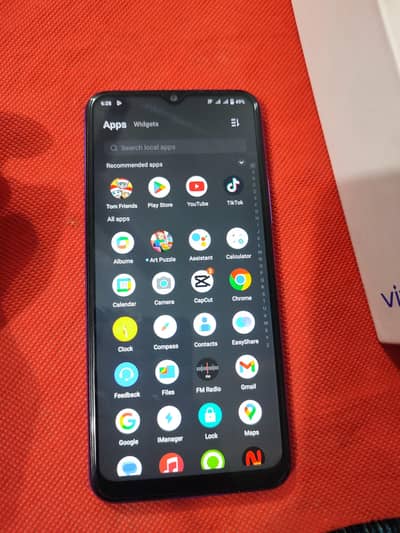 Vivo y21 4/64 exchange  bhi ho jaye ga