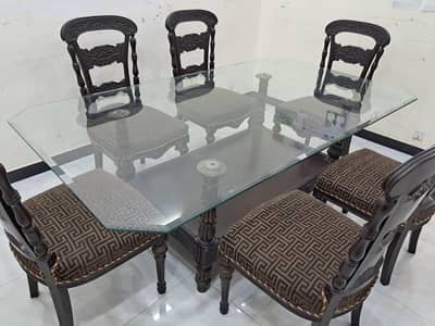 Dining table with 6 chairs