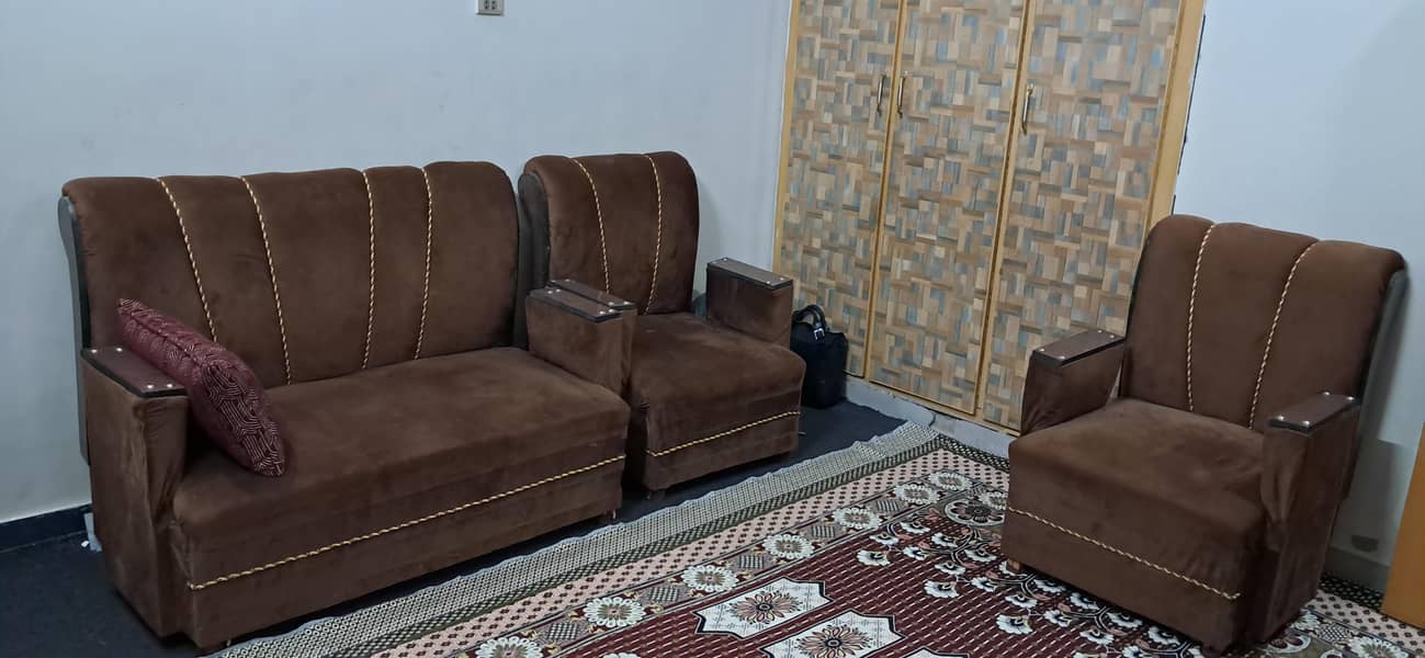 Sofa Set 4 Seater 0