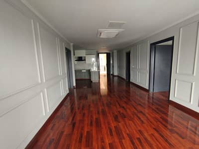 3 Bed Luxury Apartments For Sale In Gulberg , MM Alam, Gulberg III, Main Boulevard ,Zafar Ali Road