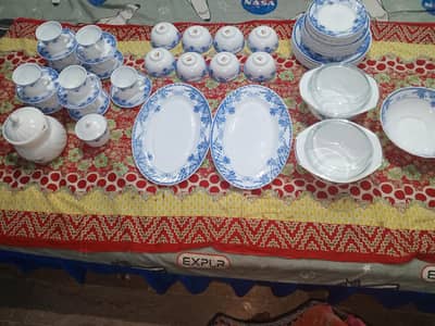 kitchen marble crockery
