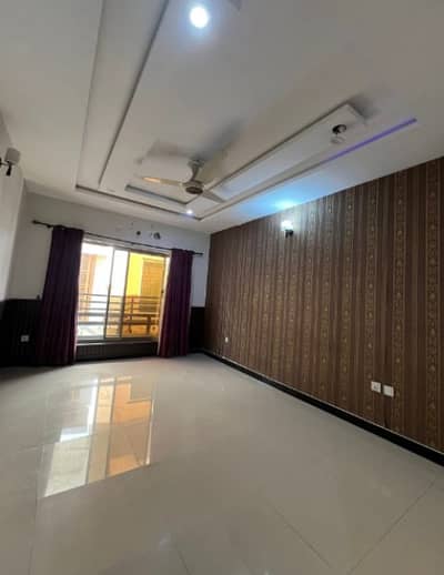 Bahria Enclave 10 Marla Upper Portion Available For Rent Near To BeconHouse School
