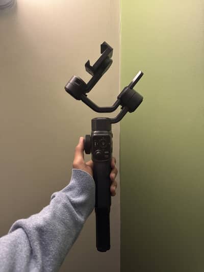 Zhiyun smooth 5