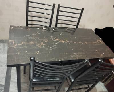 Budget friendly dining table