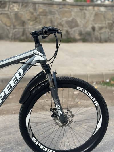 New condition original imported Speed Mountain bicycle for sale