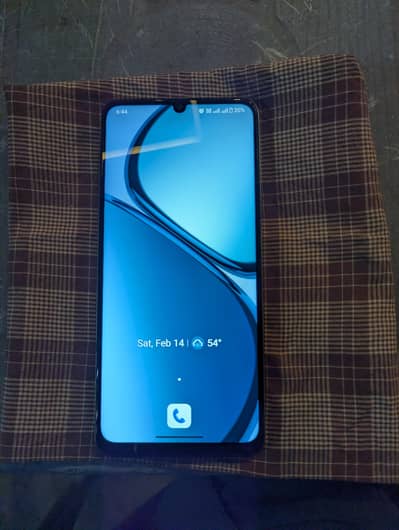 Realme C63