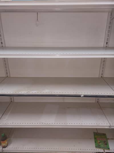 Metal Shelfs 15 Inch almost new