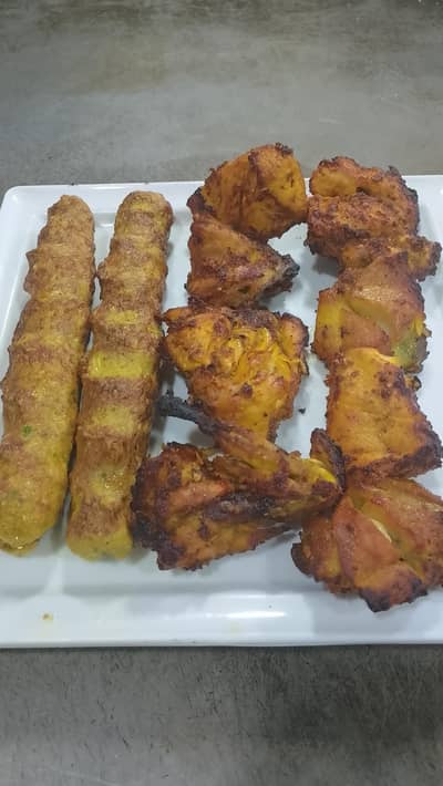 samosa bnane wale karigar ki zarort he