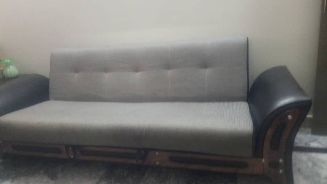 sofa comebef 2