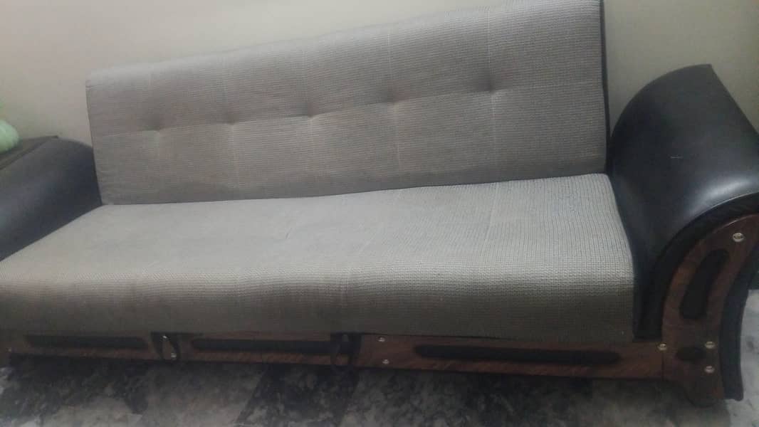 sofa comebef 3