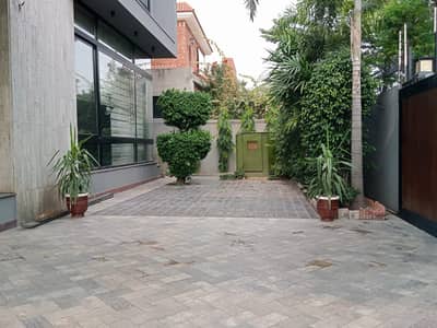 1 Kanal Upper Portion For Rent in DHA Phase 6 Lahore | Near Main Boulevard & Commercial | Prime Location