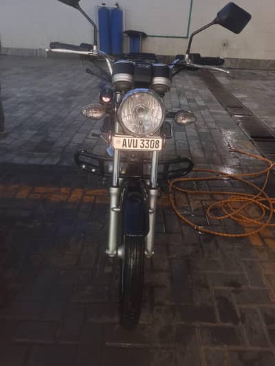 Suzuki GS 150 2024 model