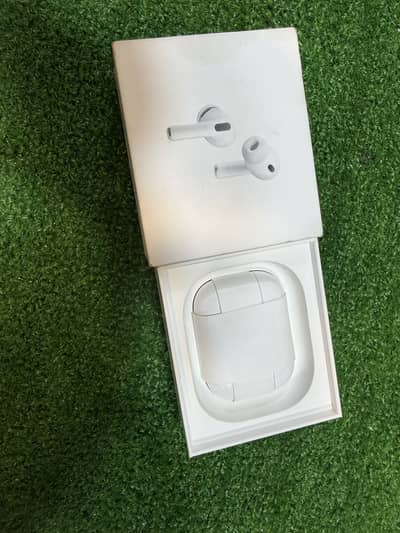 Apple Airpod Pro 3 slightly used