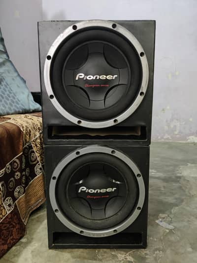 Dual 12" Subwoofers Pioneer 307D4  with Tuned Enclosures