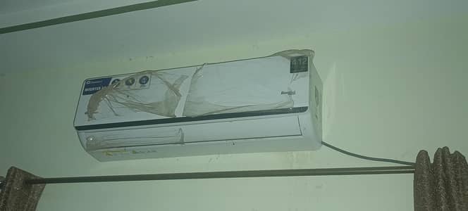 one season used. . . . 10/10 condition . . . excellent throw. .