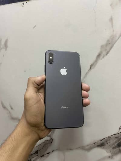 iPhone xs max approved with box 256 gb