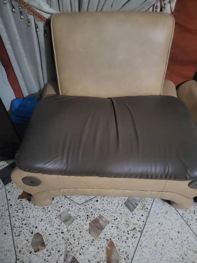 big 5 seater sofaset.