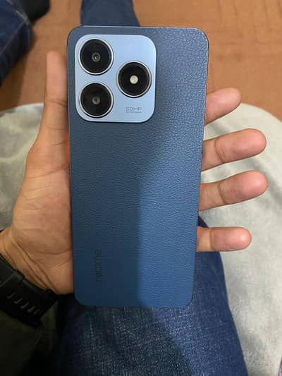 realme c63