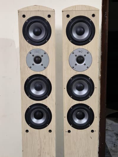 MQ Floor Standing Tower and Technics Center