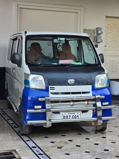 battery new tyres new all ok petrol average 20km long