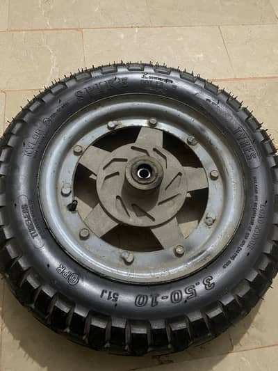 NYLON TUBELESS TYRES WITH RIMS 2SET