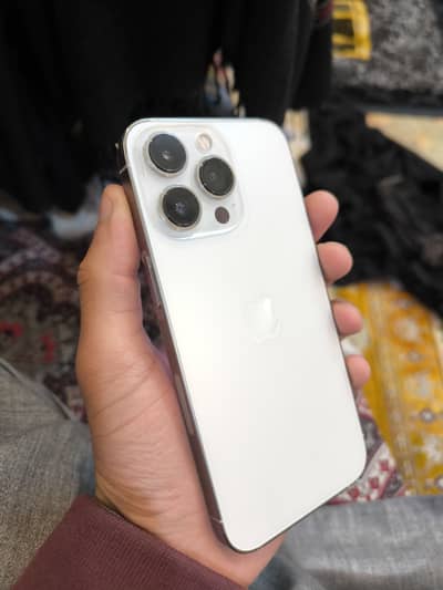 13 pro 256 gb 100 health JV