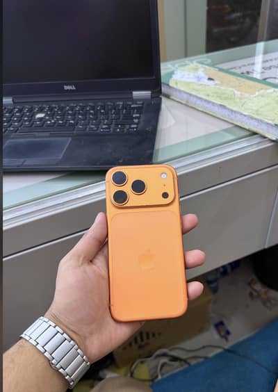 iPhone 17 pro orange jv